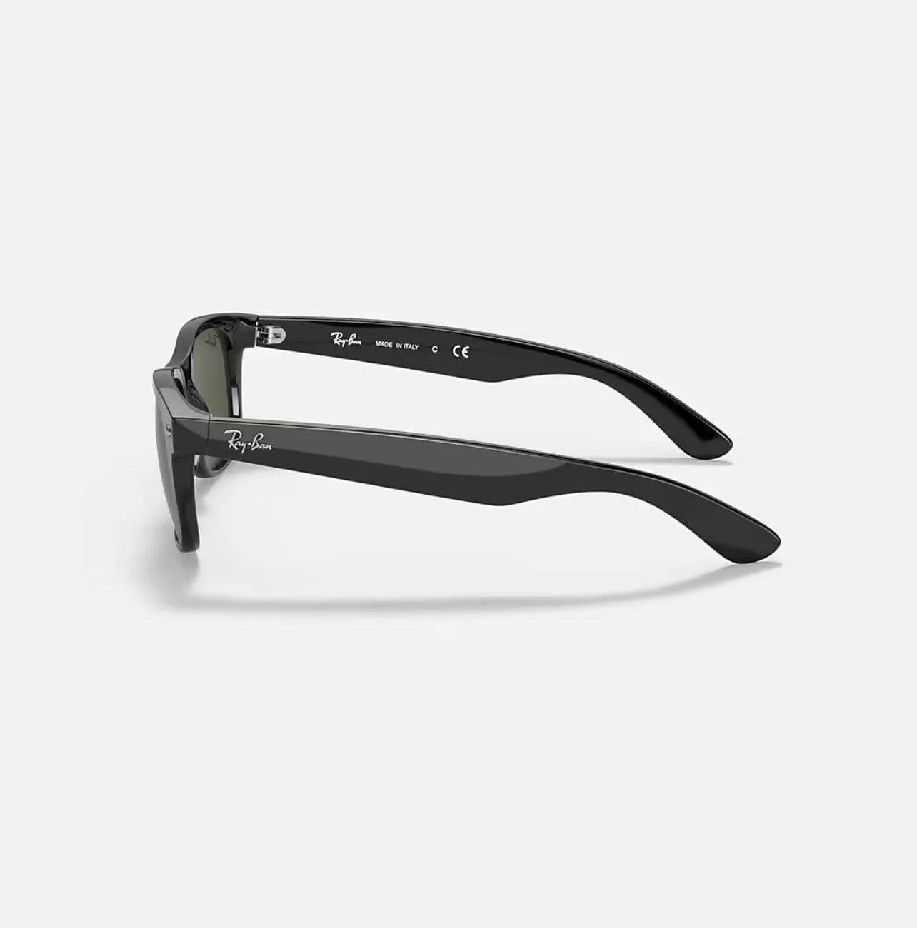 Ray ban NEW WAYFARER CLASSIC Sunglasses in Black and Green - RB2132