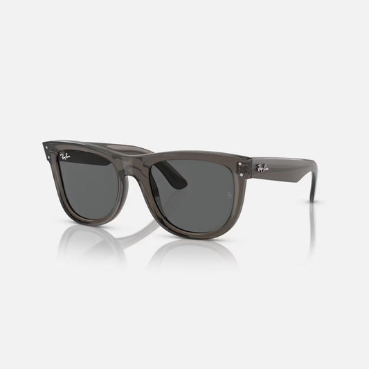 Ray-Ban Boyfriend Reverse Transparent Grey Frame grey Lens