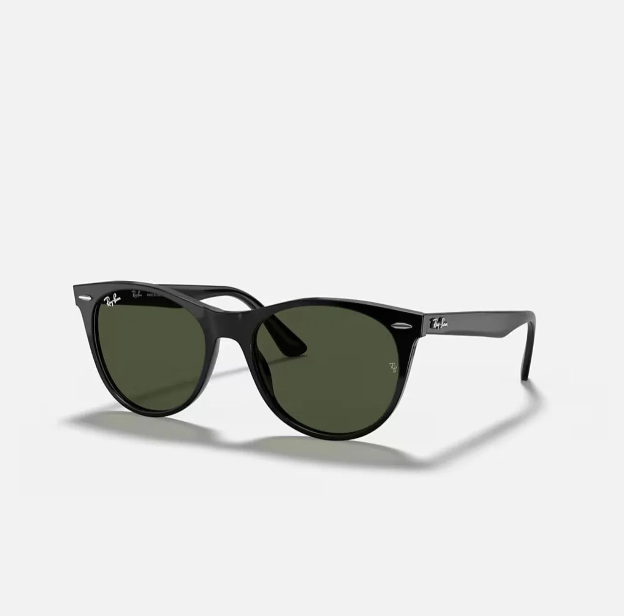 Ray-Ban WAYFARER II RB2185 Polished Black frame green lens